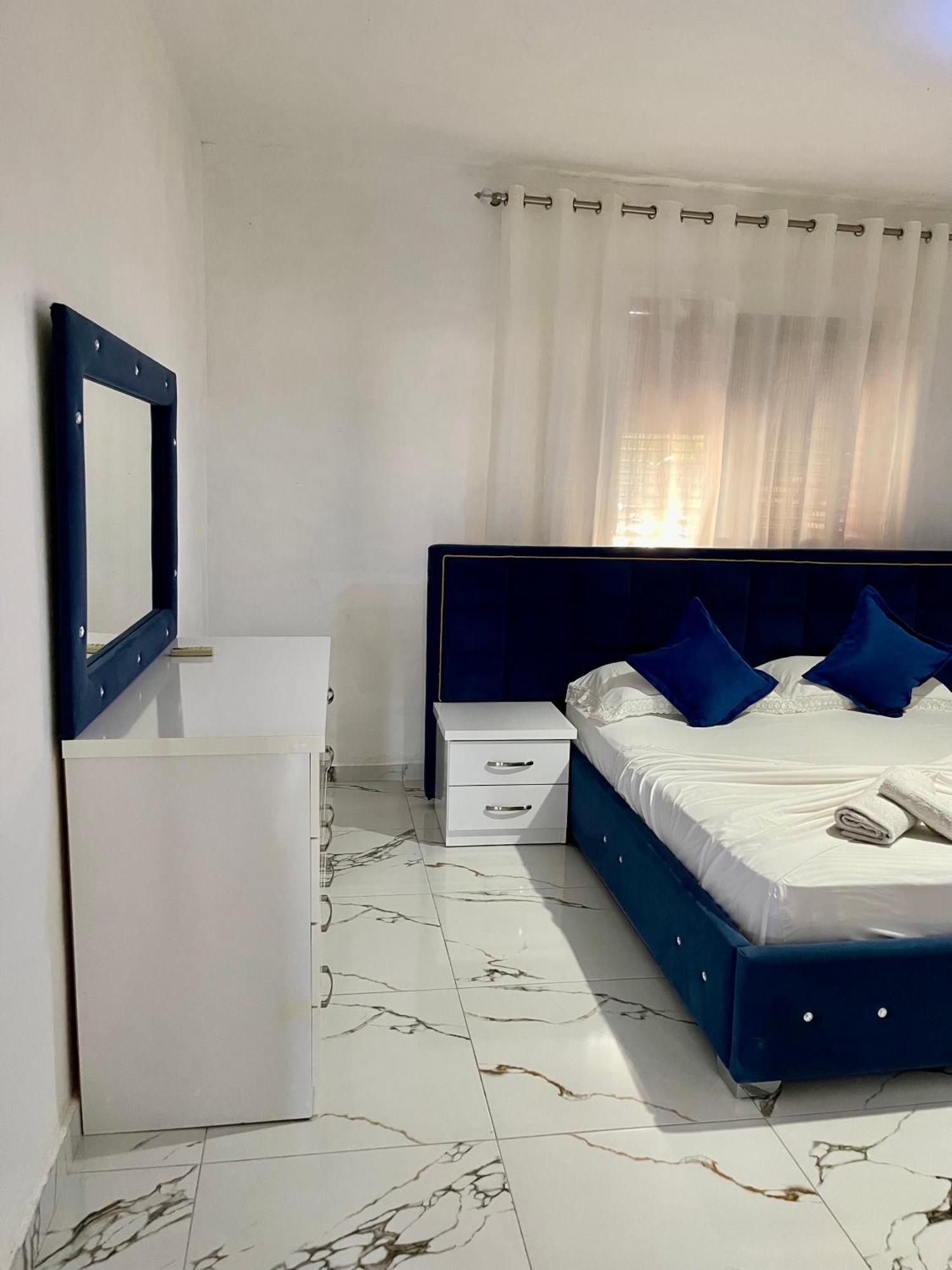Guest House Dea Vlorë 外观 照片