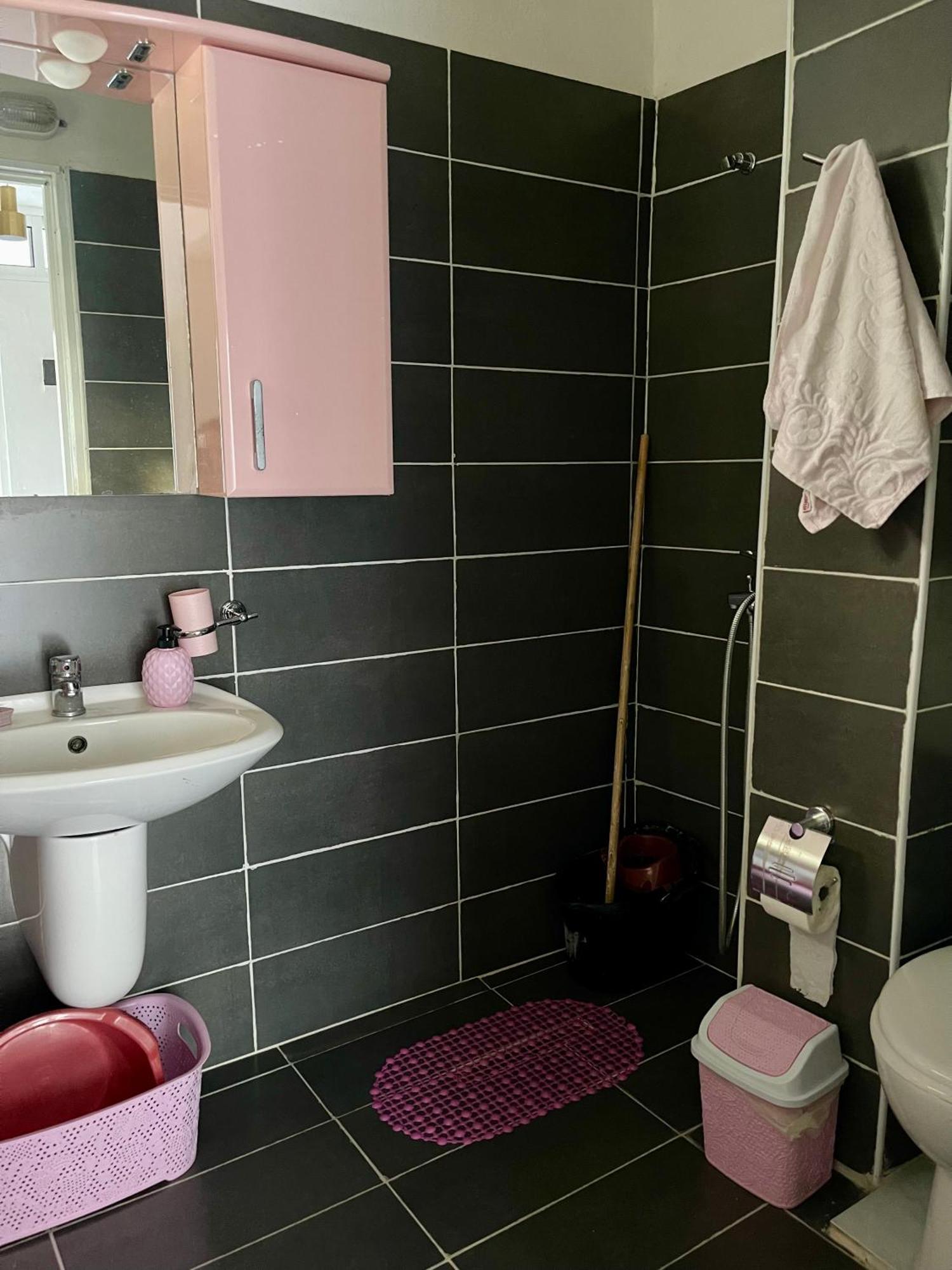 Guest House Dea Vlorë 外观 照片