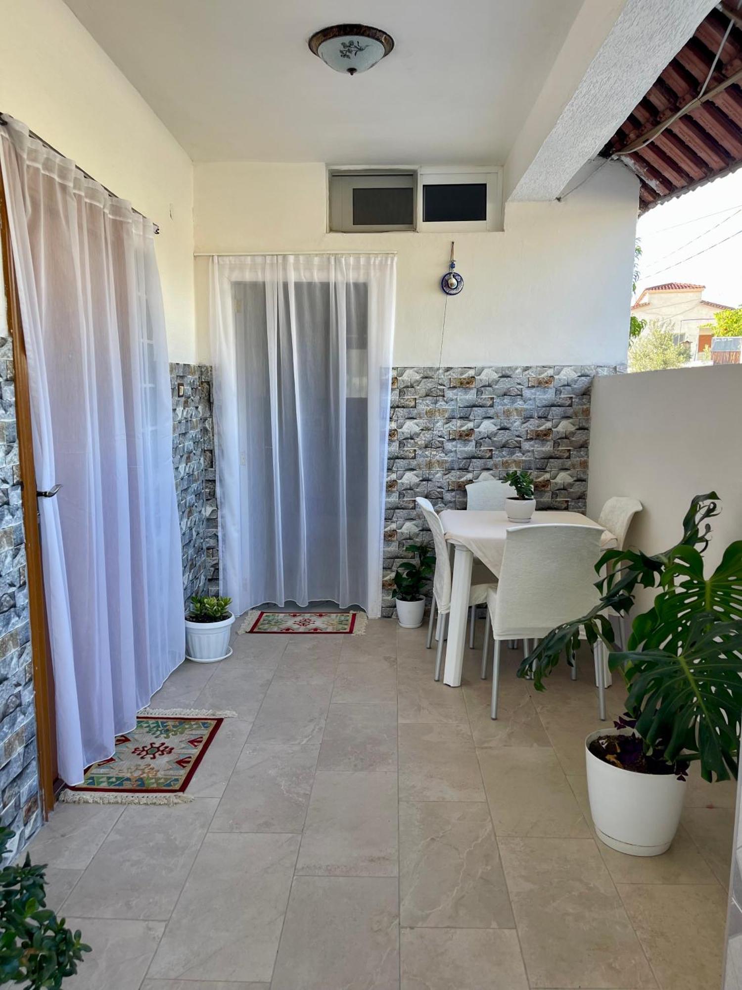 Guest House Dea Vlorë 外观 照片