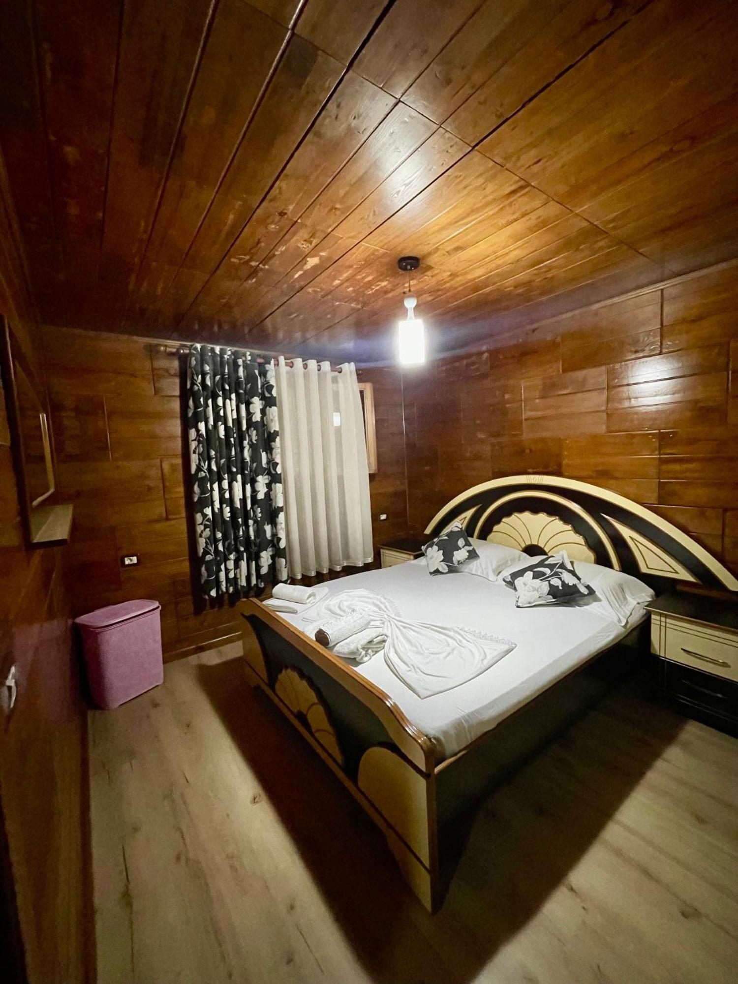 Guest House Dea Vlorë 外观 照片
