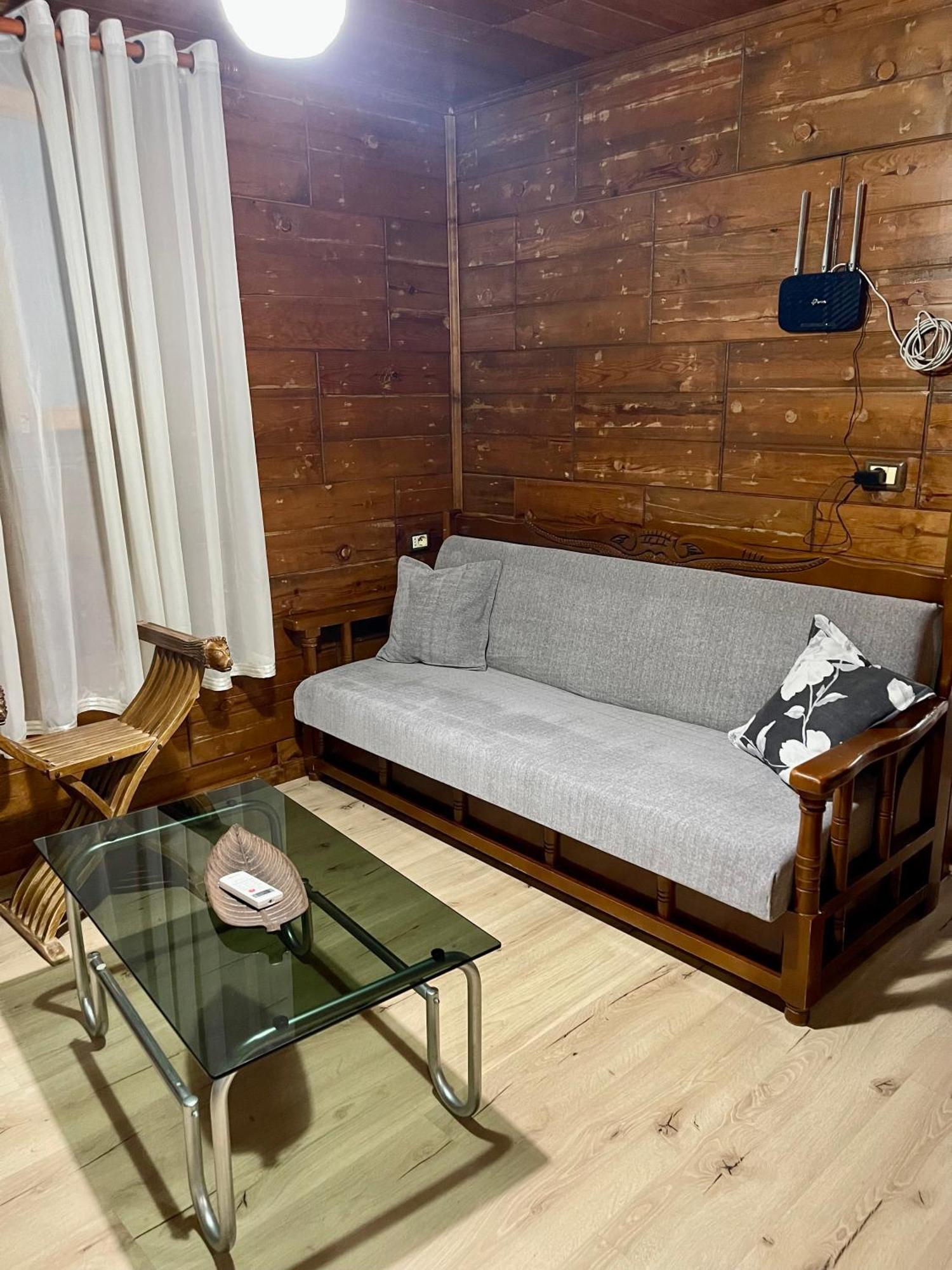 Guest House Dea Vlorë 外观 照片
