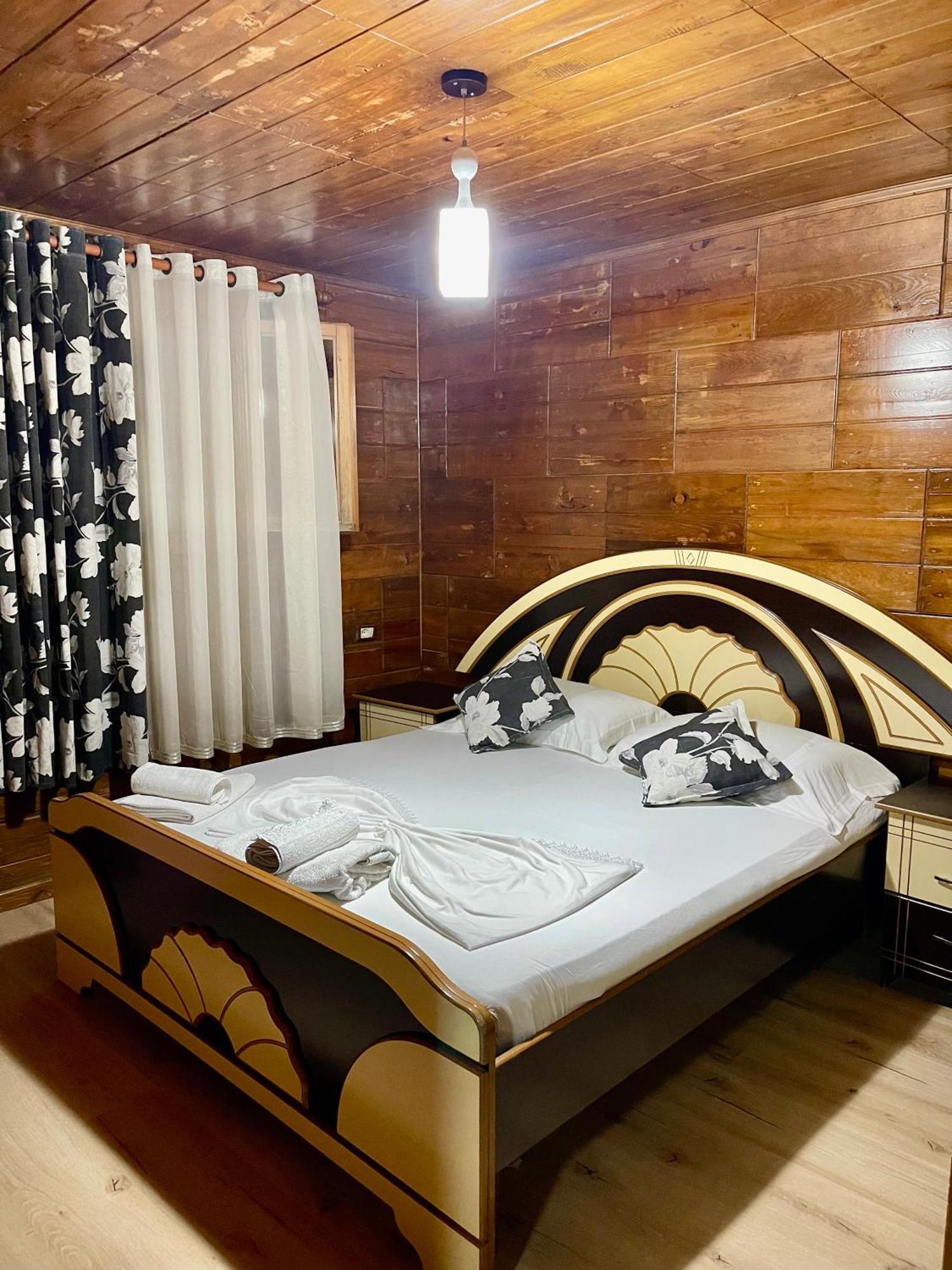 Guest House Dea Vlorë 外观 照片